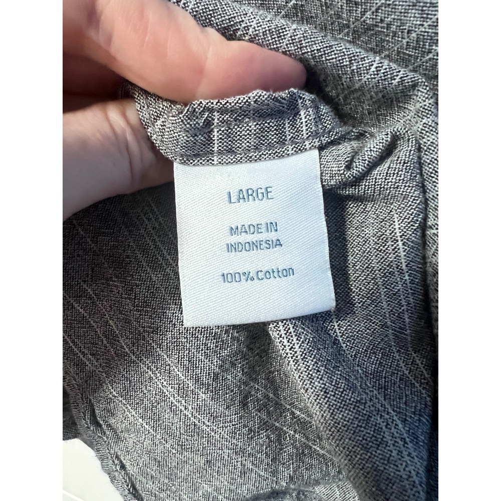 Urban Pipeline Button Down Kids Large Gray Striped Shirt - Picture 4 of 4